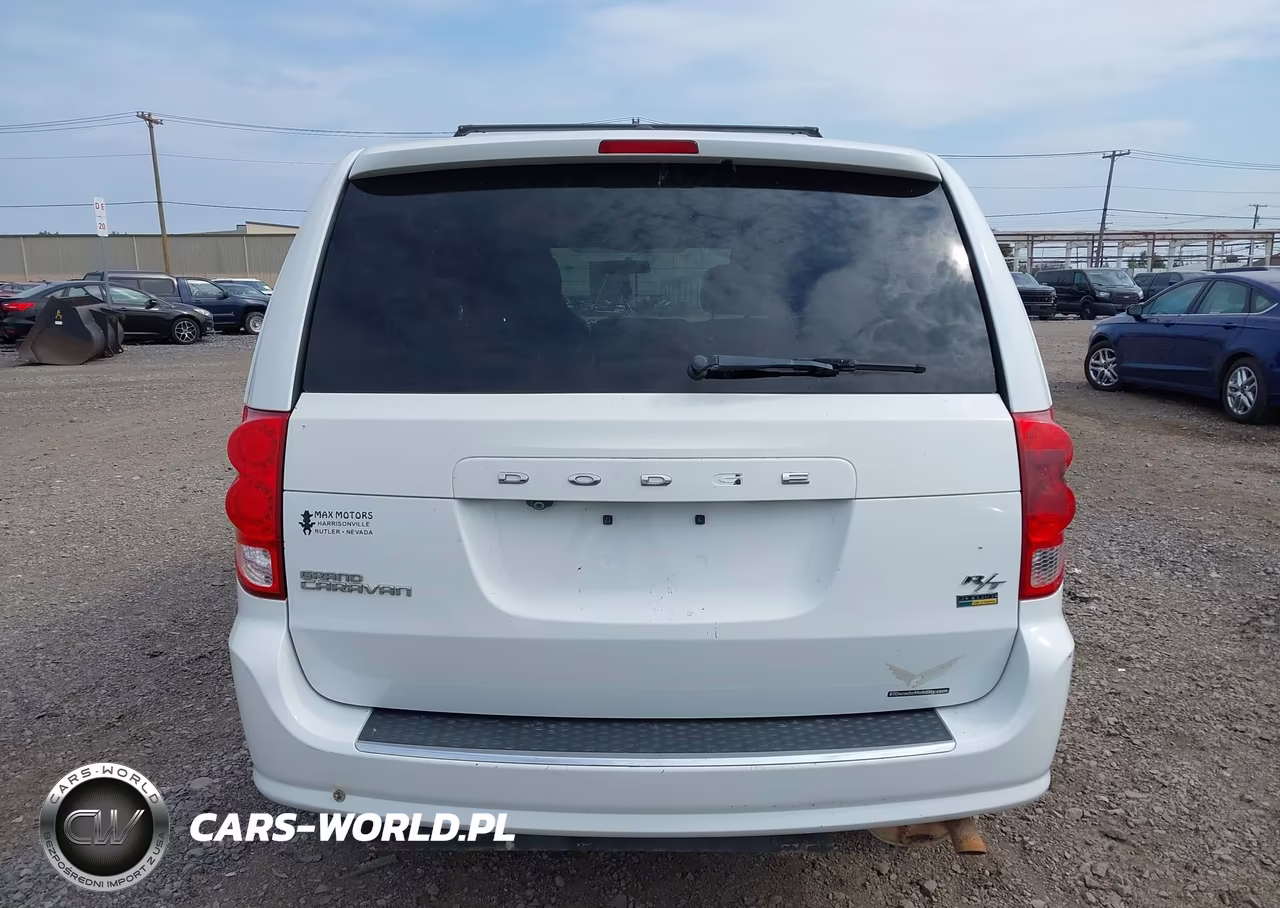 2016 Dodge Grand Caravan R-T VIN:2C7WDGEG5GR360431 - 16