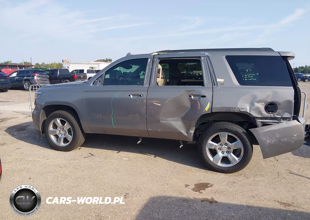 2018 Chevrolet Tahoe Lt VIN:1GNSCBKC8JR138716 - 14