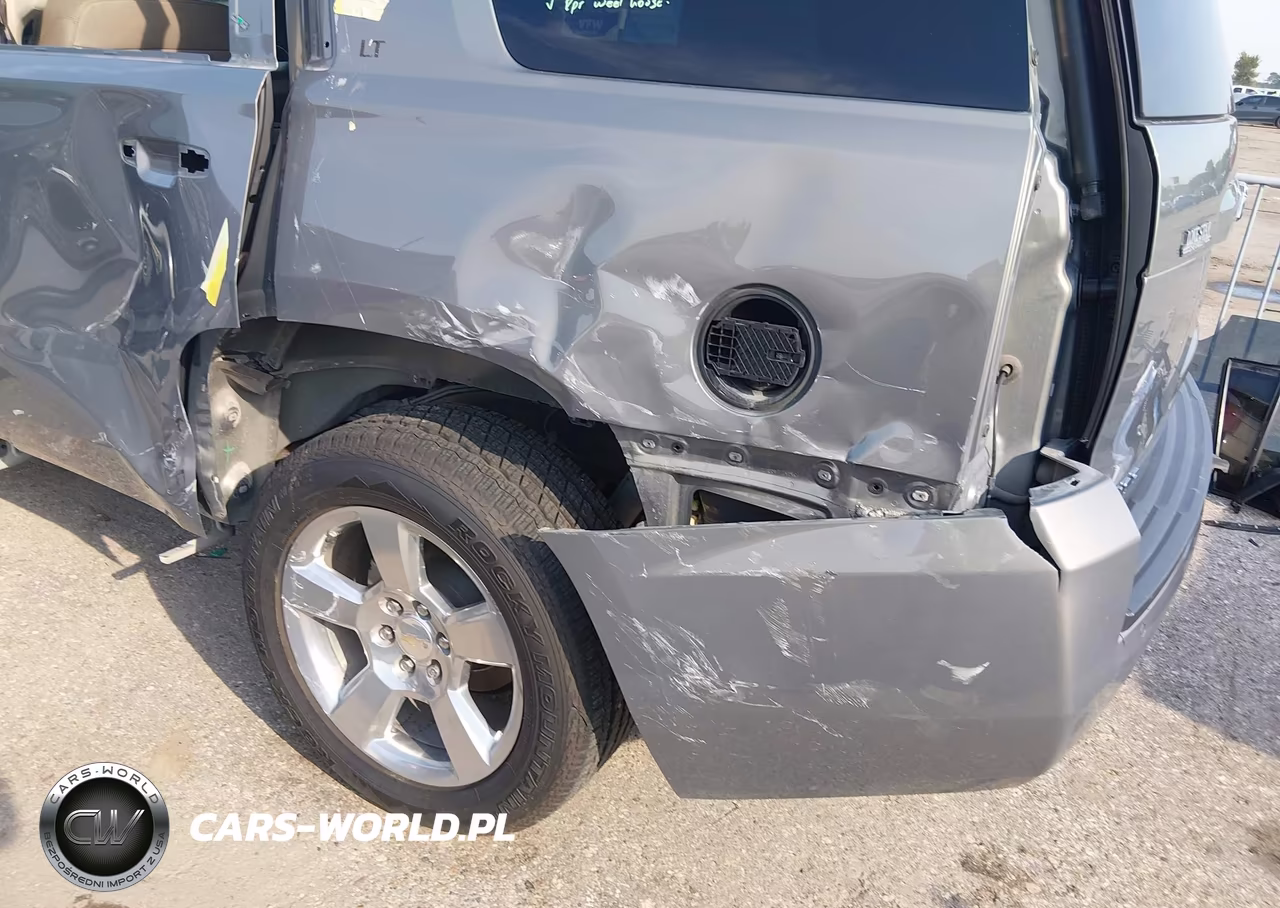2018 Chevrolet Tahoe Lt VIN:1GNSCBKC8JR138716 - 6