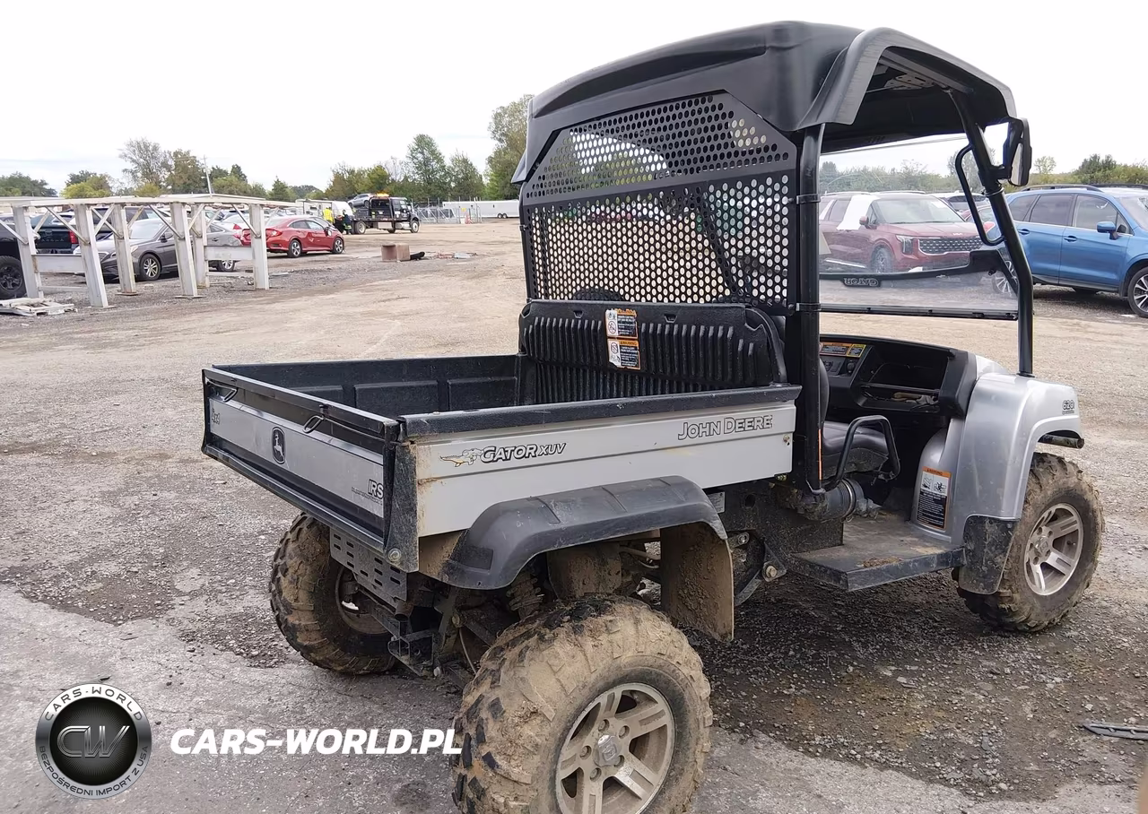 2009 John Deere Xuv 8251 VIN:M0XUVGS030362 - 4