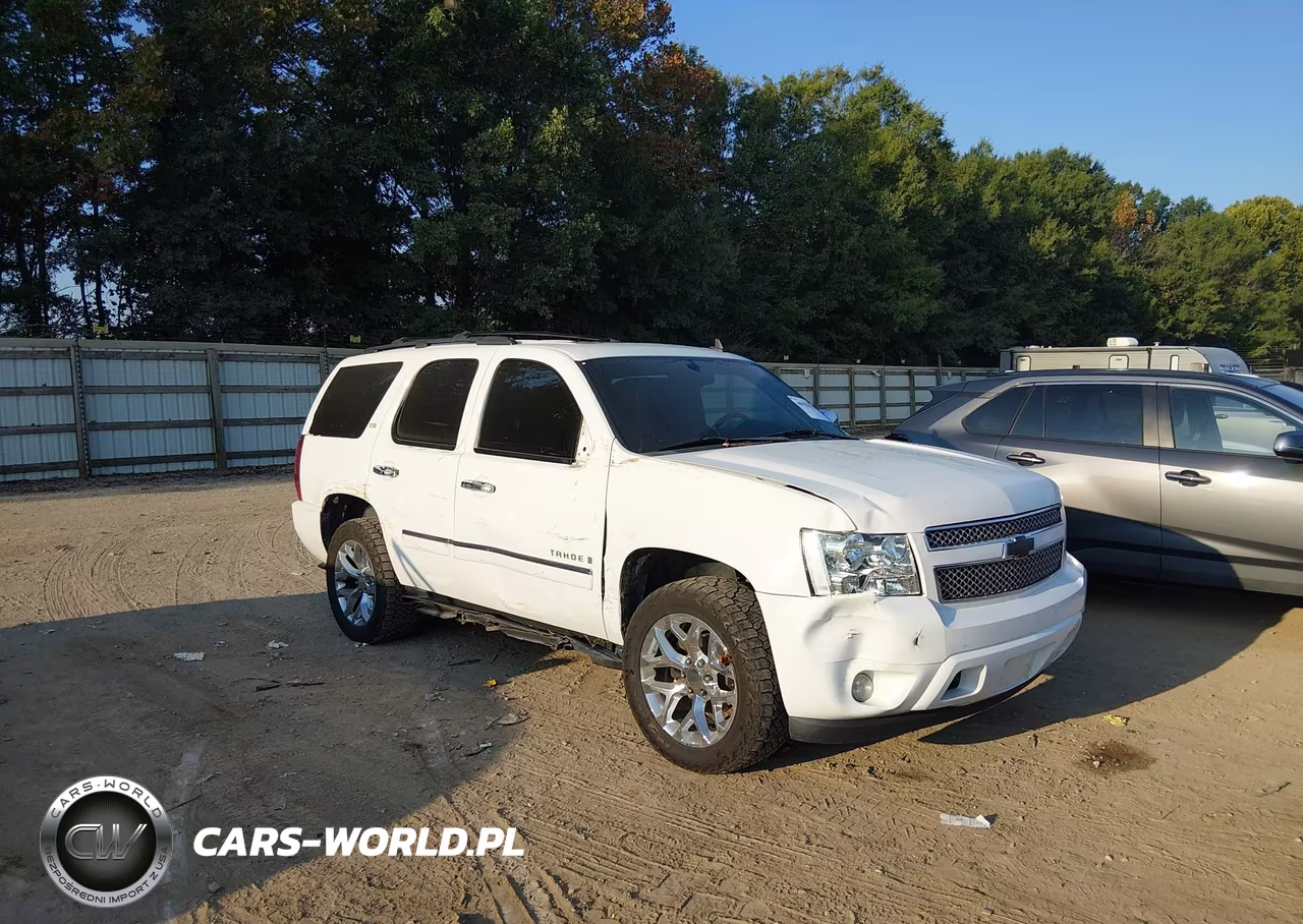 2009 Chevrolet Tahoe Ltz – zdjęcie 1 z 17