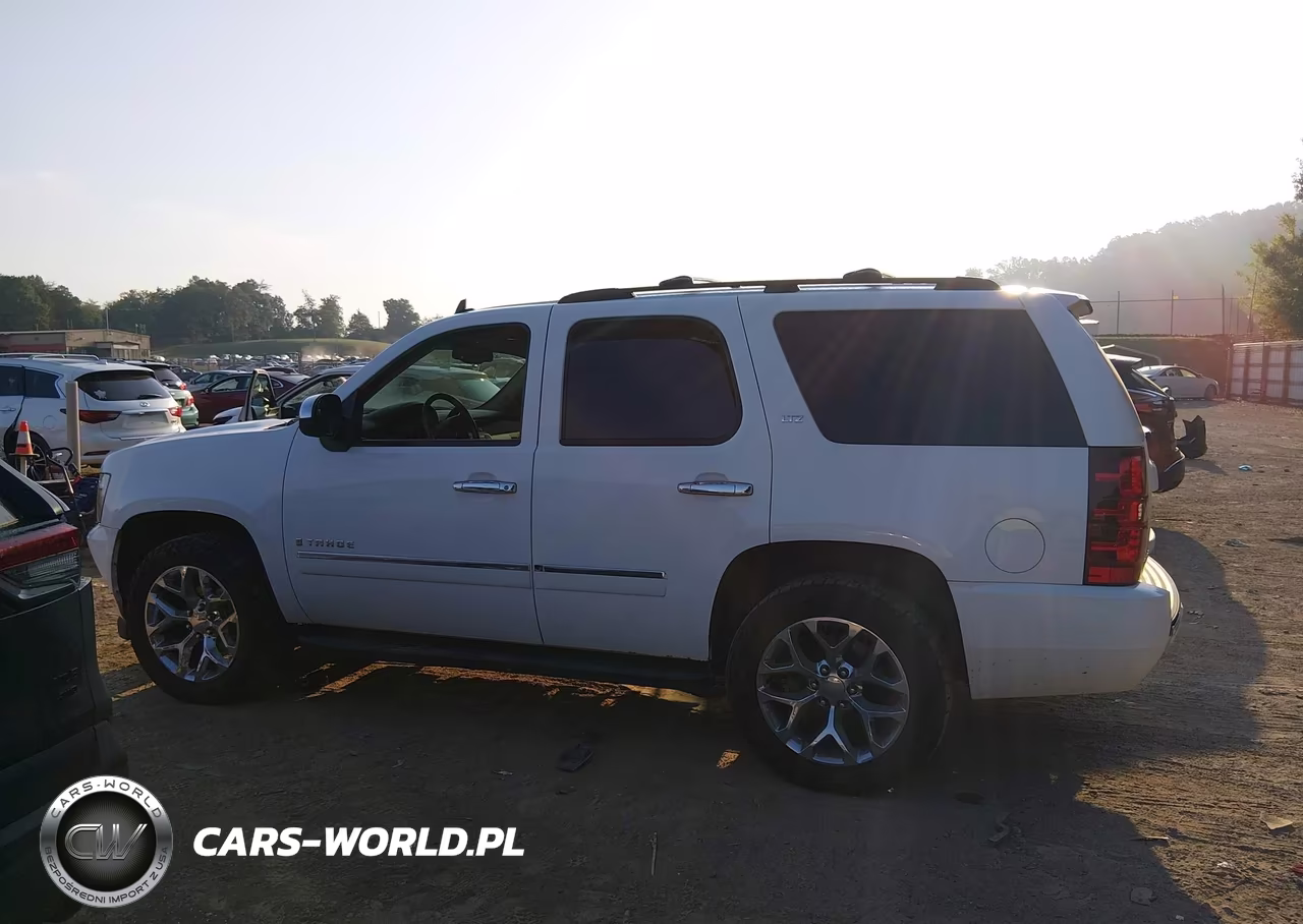 2009 Chevrolet Tahoe Ltz VIN:1GNFK33059J115712 - 14