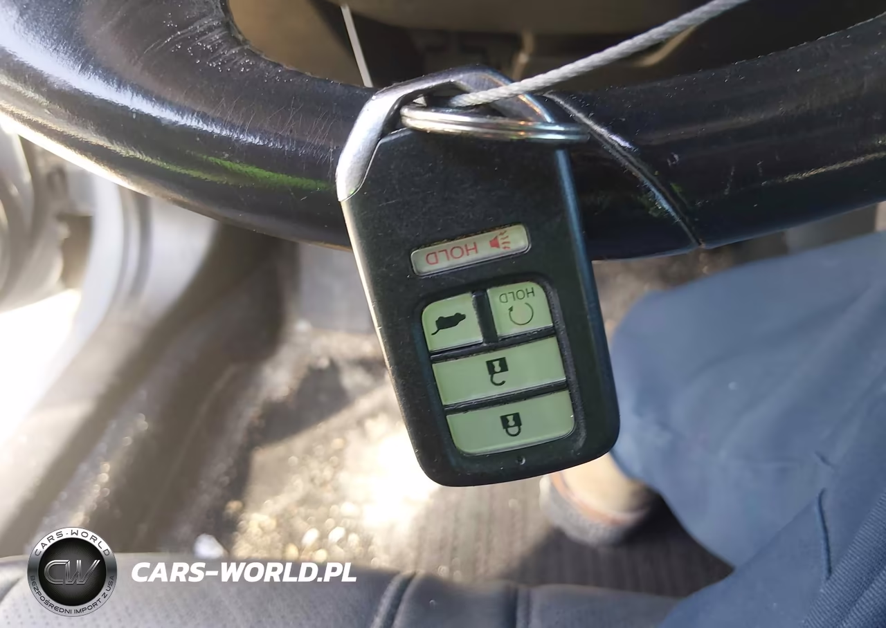 2019 Honda Civic Sport Touring VIN:SHHFK7H96KU209018 - 11