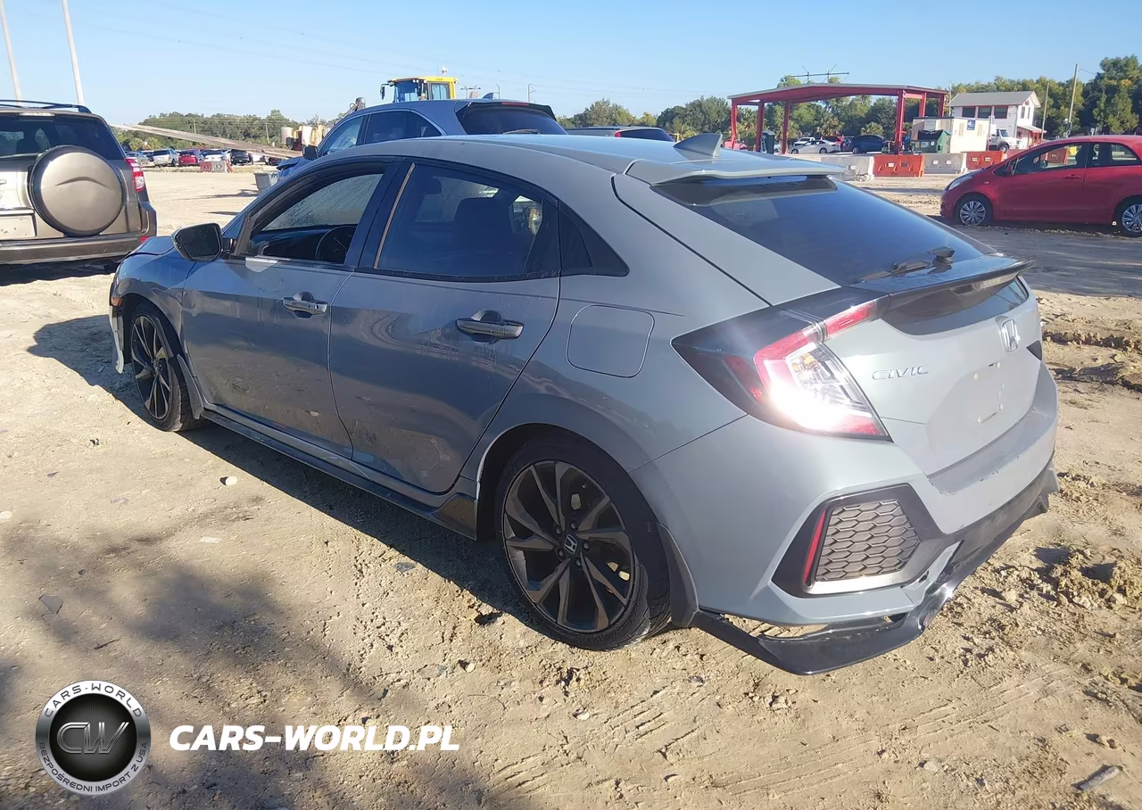 2019 Honda Civic Sport Touring VIN:SHHFK7H96KU209018 - 3