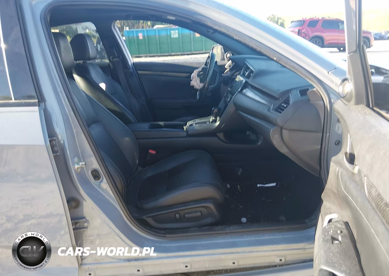 2019 Honda Civic Sport Touring VIN:SHHFK7H96KU209018 - 5