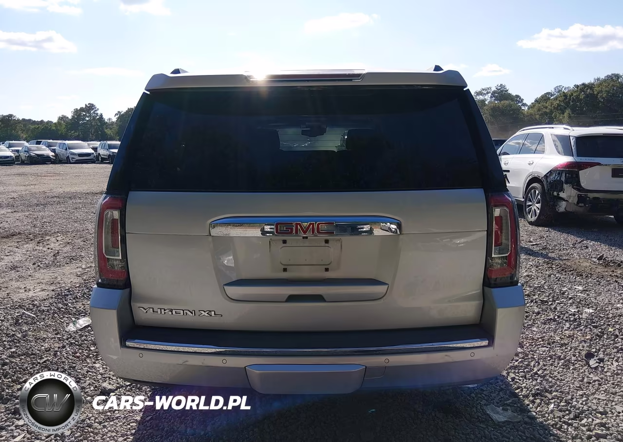 2015 GMC Yukon Xl 1500 Denali VIN:1GKS2JKJ8FR736935 - 17