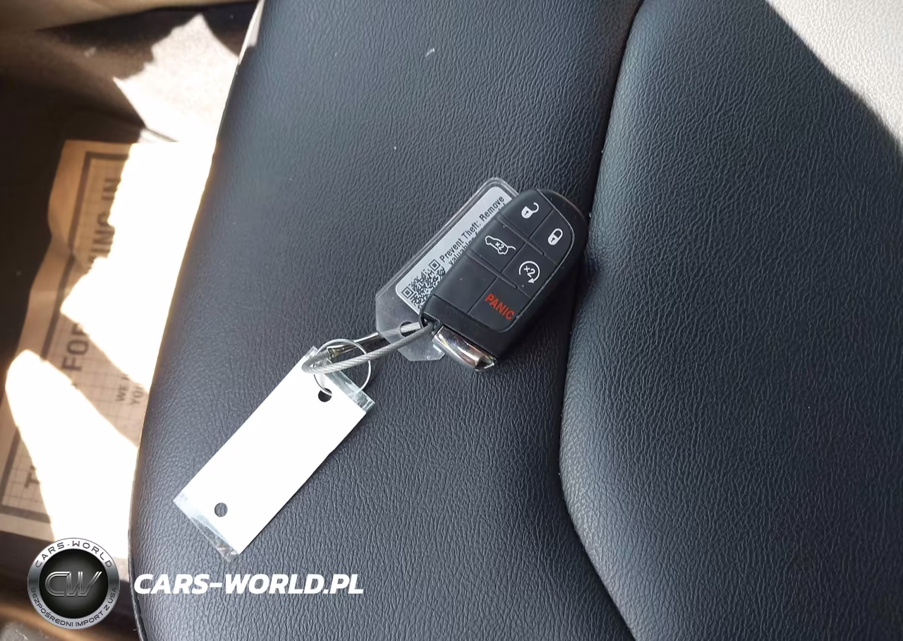 2026 Jeep Compass Limited Altitude VIN:3C4NJDCN9TT258509 - 11