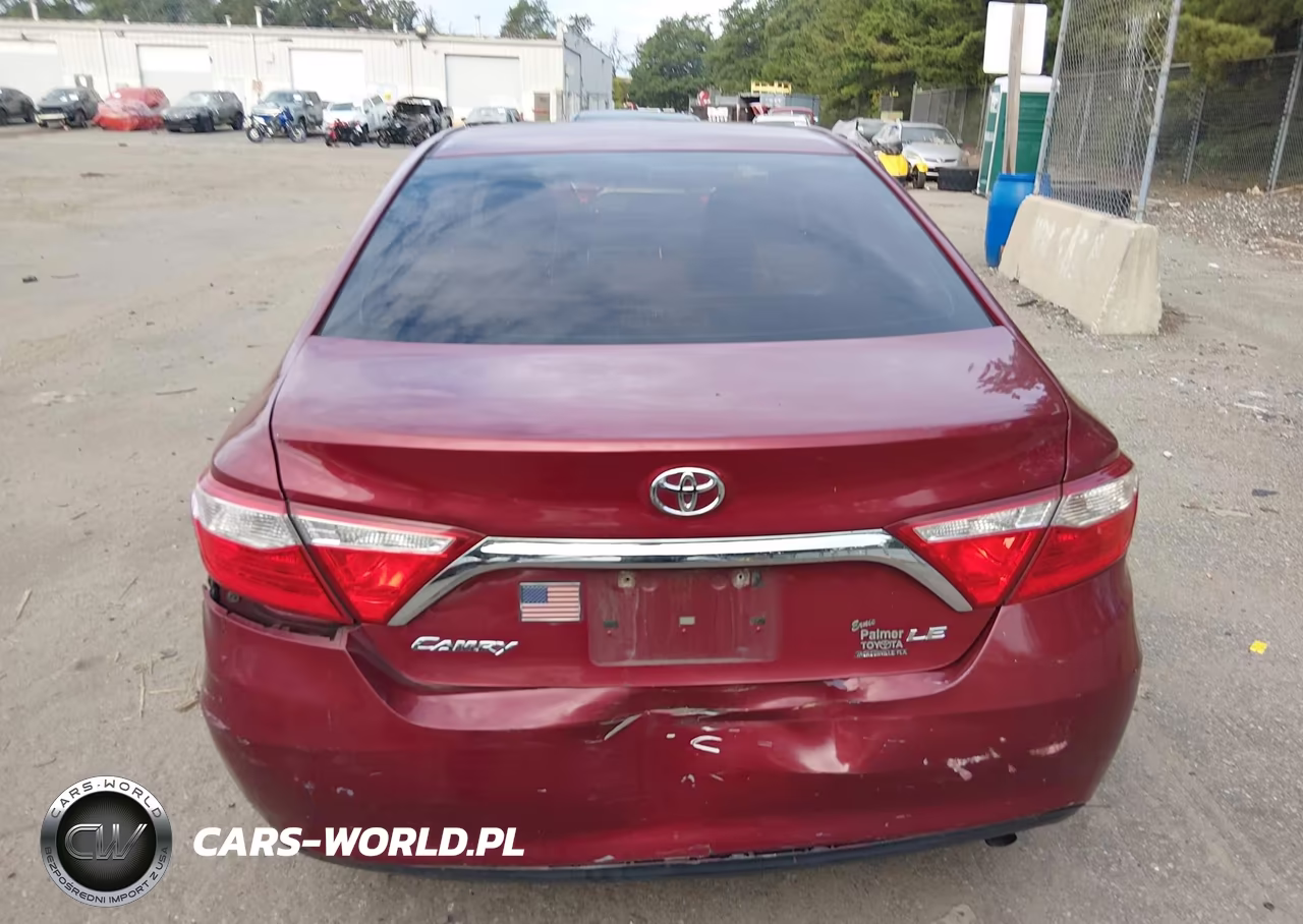 2017 Toyota Camry Le VIN:4T1BF1FK1HU776868 - 16