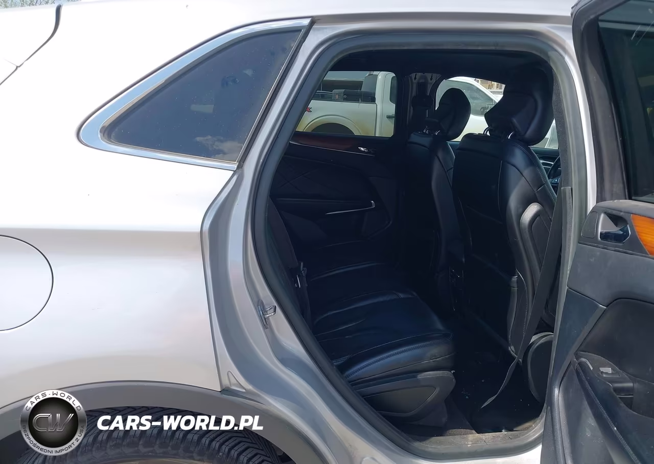 2019 Lincoln Mkc Select VIN:5LMCJ2C95KUL29703 - 8