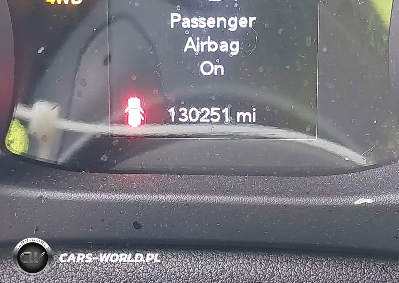 2018 Jeep Wrangler Unlimited Sport S 4X4 VIN:1C4HJXDGXJW305469 - 16