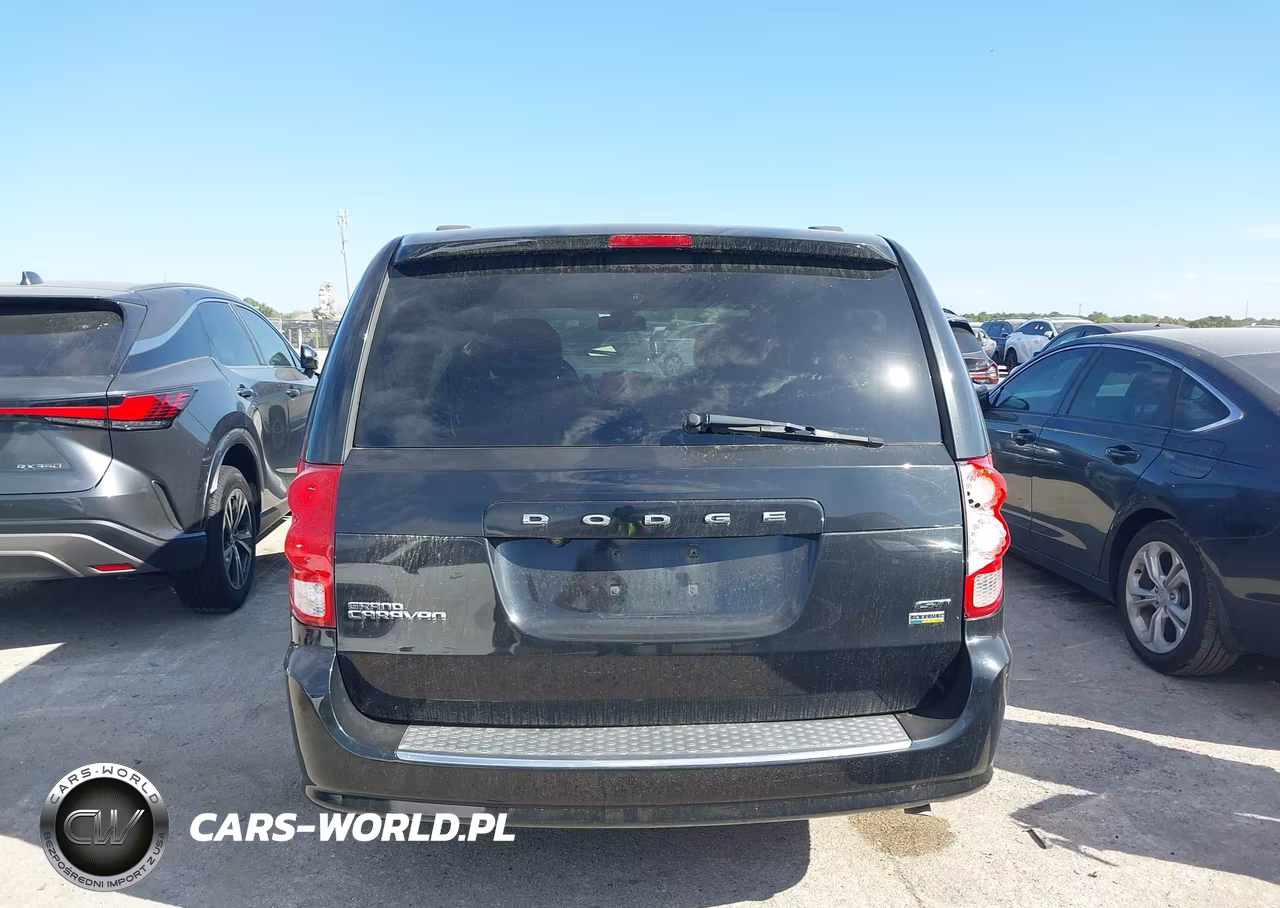 2018 Dodge Grand Caravan Gt VIN:2C4RDGEG7JR285295 - 16
