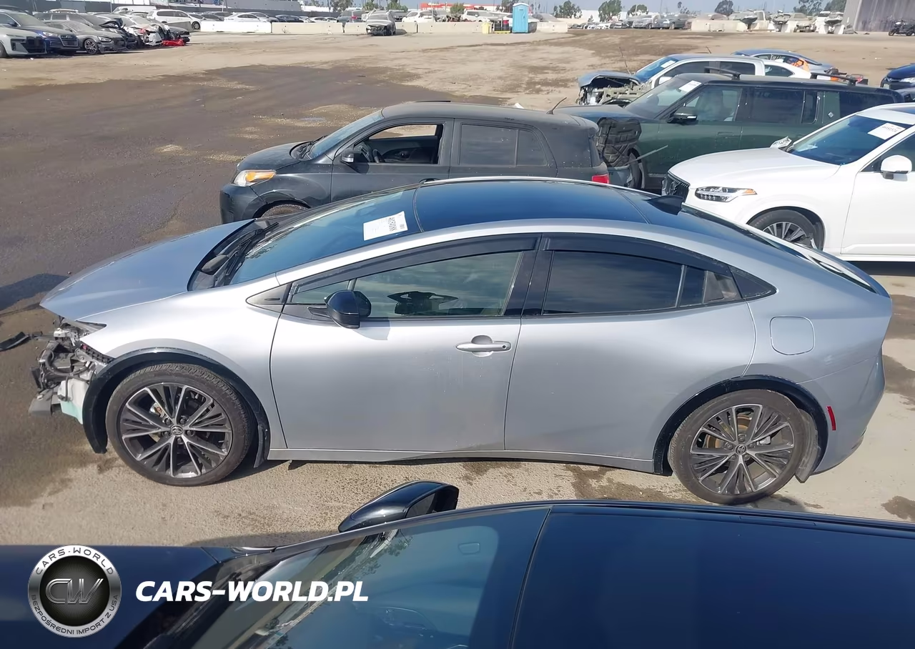 2024 Toyota Prius Xle VIN:JTDACAAU7R3019871 - 15