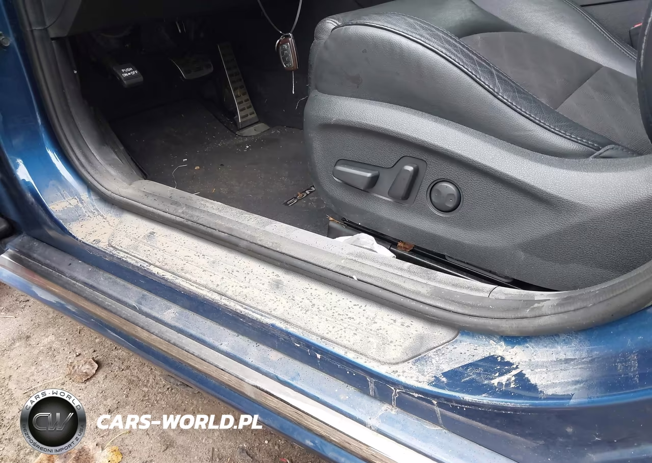 2018 Hyundai Sonata Sport VIN:5NPE34AF3JH688037 - 6