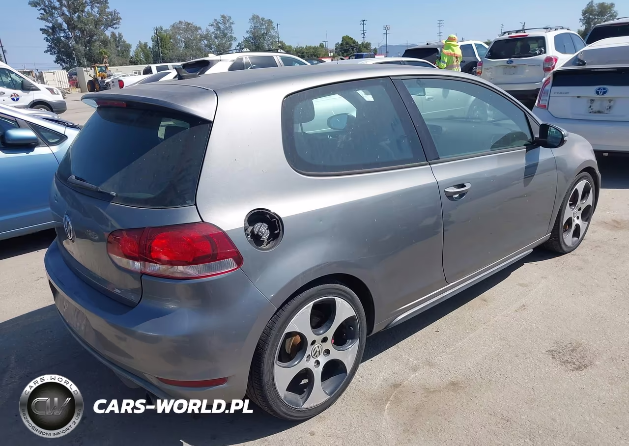 2012 Volkswagen Gti 2-Door VIN:WVWED7AJ2CW170792 - 4