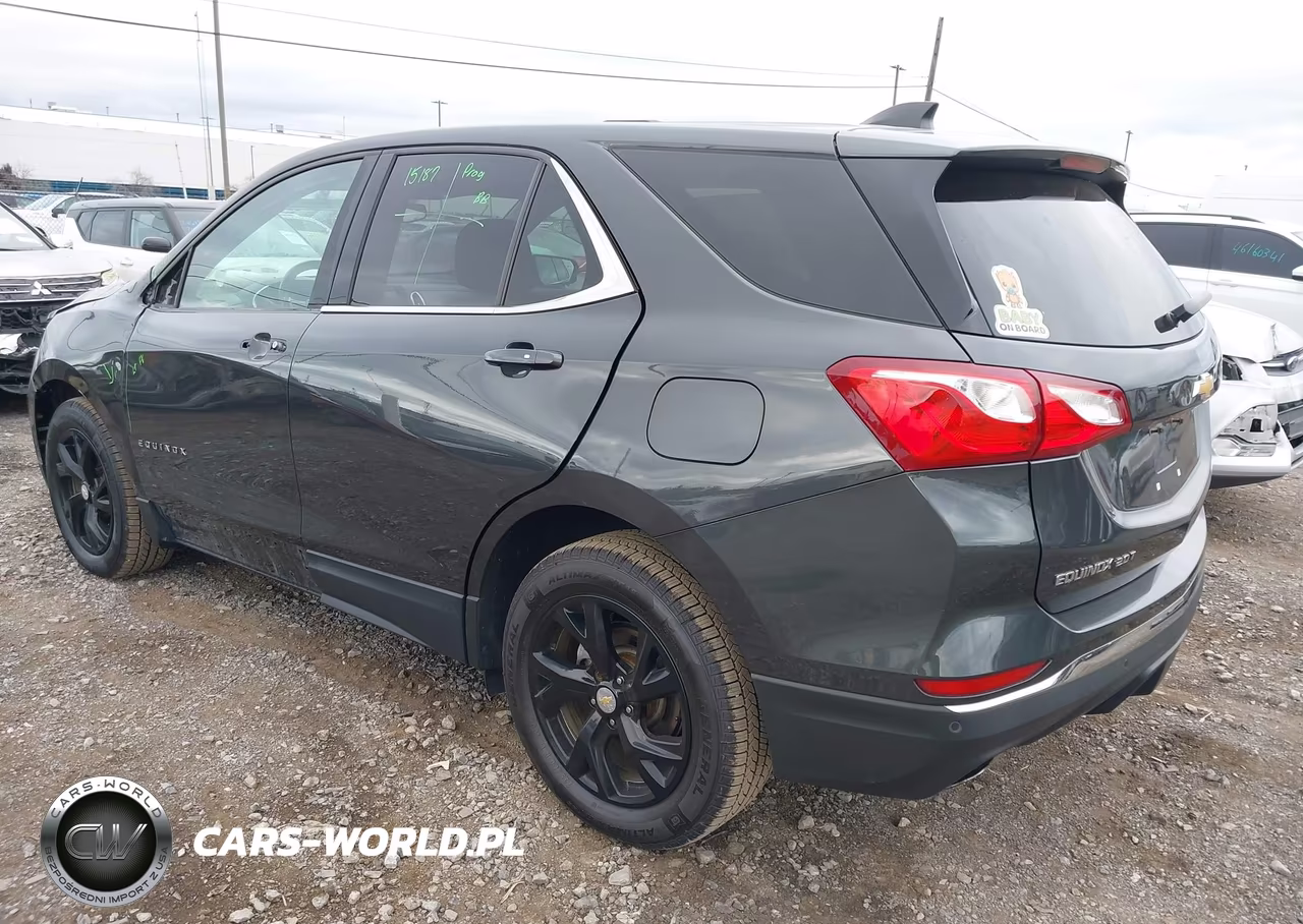 2018 Chevrolet Equinox Lt VIN:2GNAXTEX8J6166127 - 3