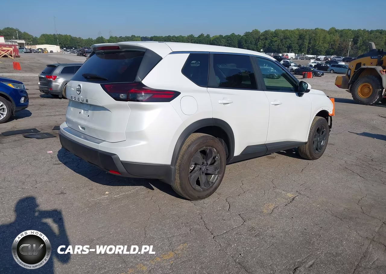 2026 Nissan Rogue Sv VIN:5N1BT3BA8TC813995 - 4