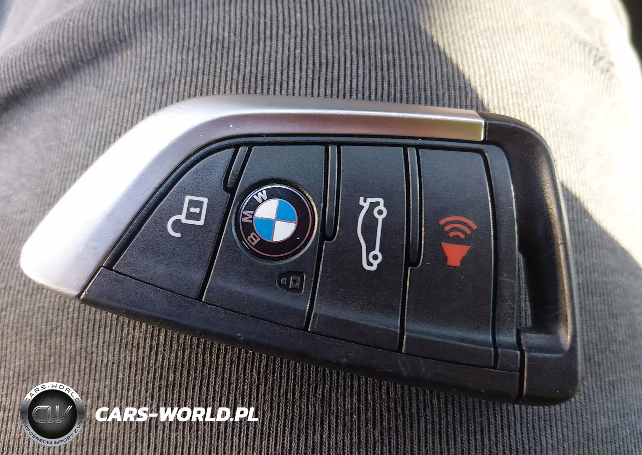 2022 BMW 530 I xDrive VIN:WBA13BJ03NCK35310 - 11