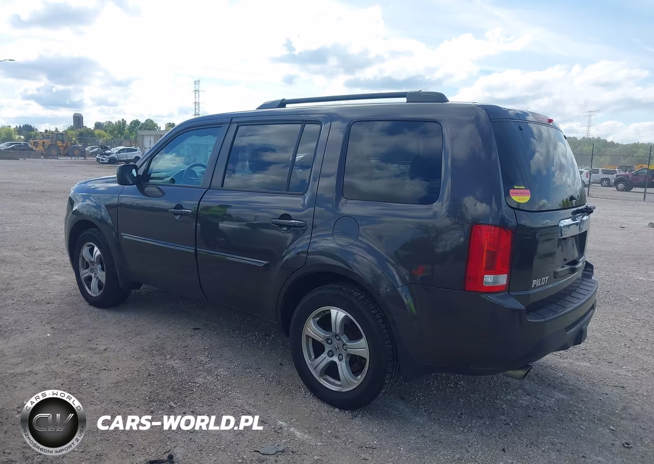 2014 Honda Pilot Ex-L VIN:5FNYF4H53EB031101 - 3