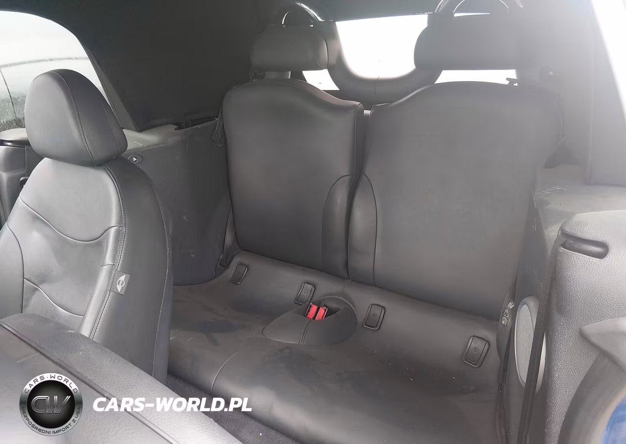 2005 Mini Cooper S VIN:WMWRH335X5TK56142 - 8