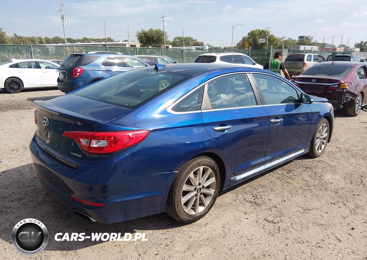2017 Hyundai Sonata Limited VIN:5NPE34AF6HH553273 - 4