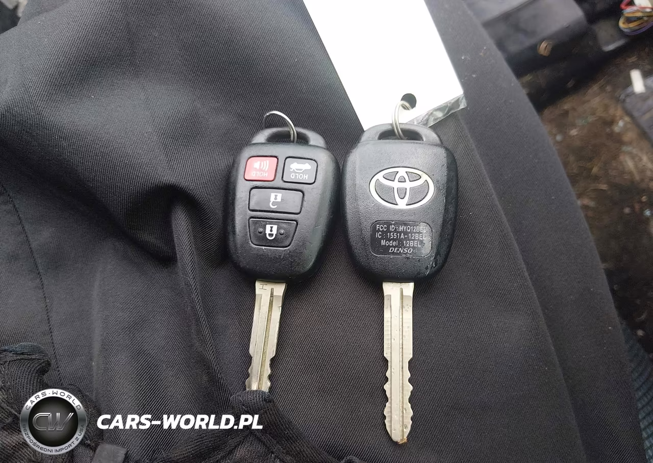 2015 Toyota Corolla S Plus VIN:2T1BURHE9FC434451 - 11