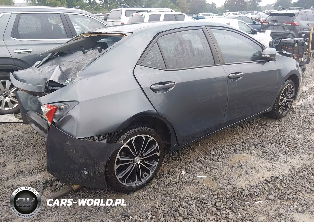 2015 Toyota Corolla S Plus VIN:2T1BURHE9FC434451 - 4