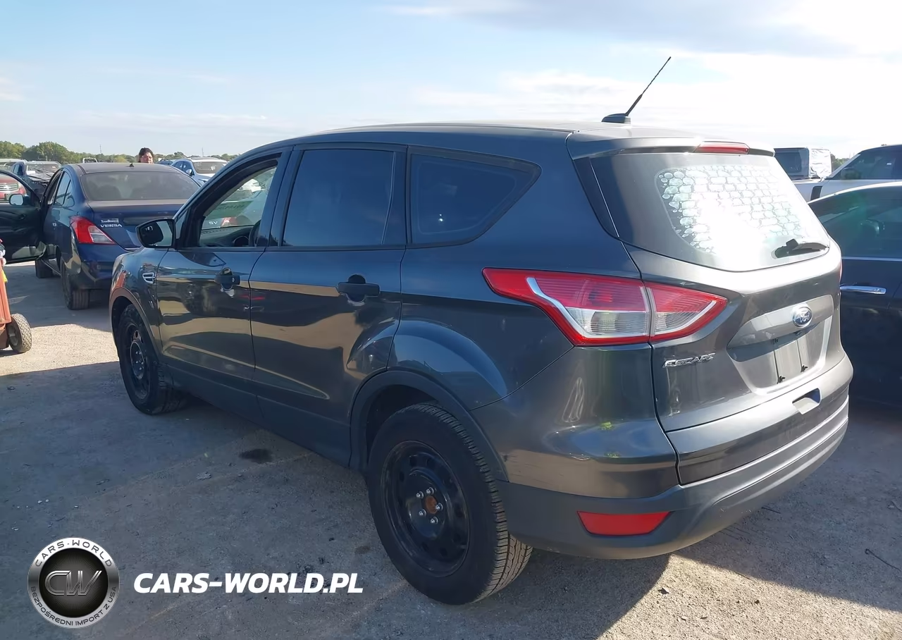 2016 Ford Escape S VIN:1FMCU0F74GUB03636 - 3