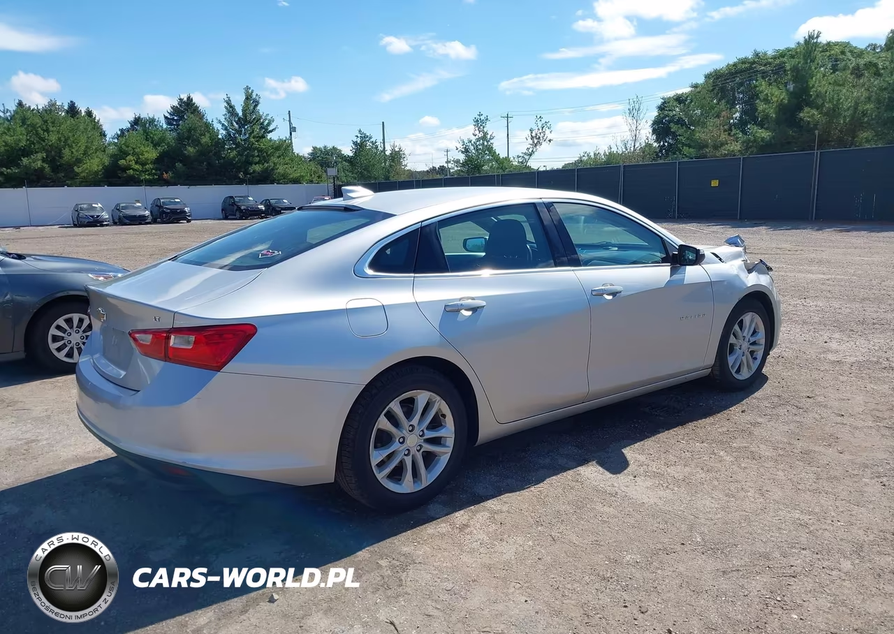 2016 Chevrolet Malibu 1Lt VIN:1G1ZE5ST8GF299363 - 4