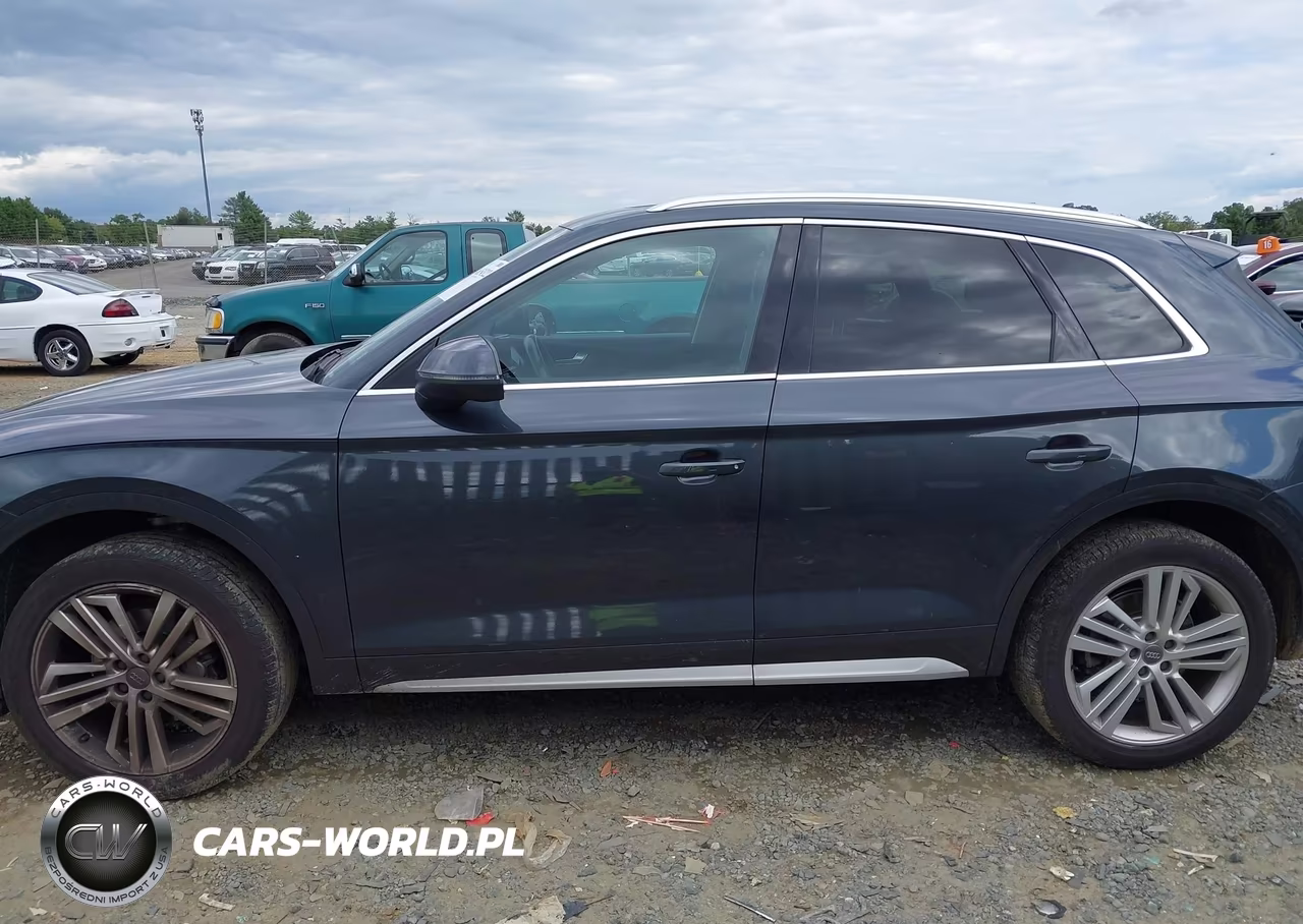 2019 Audi Q5 45 Premium VIN:WA1BNAFY1K2118797 - 14