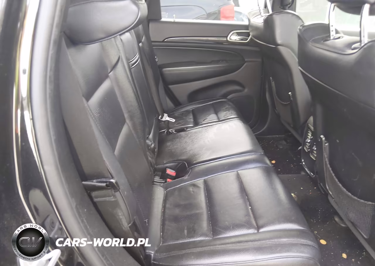 2012 Jeep Grand Cherokee Laredo VIN:1C4RJFAG0CC131936 - 8