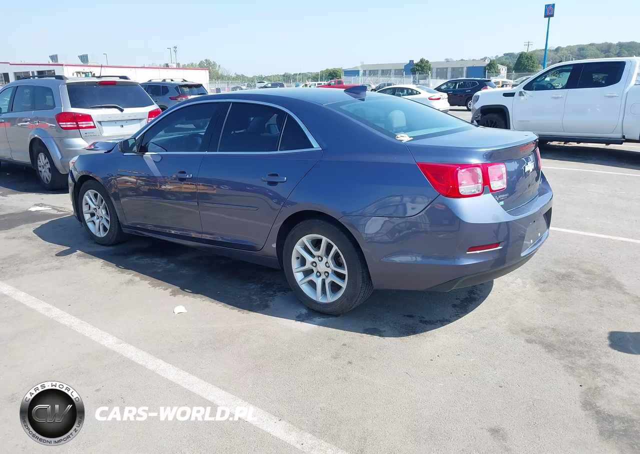 2015 Chevrolet Malibu 1Lt VIN:1G11C5SL8FF181525 - 3