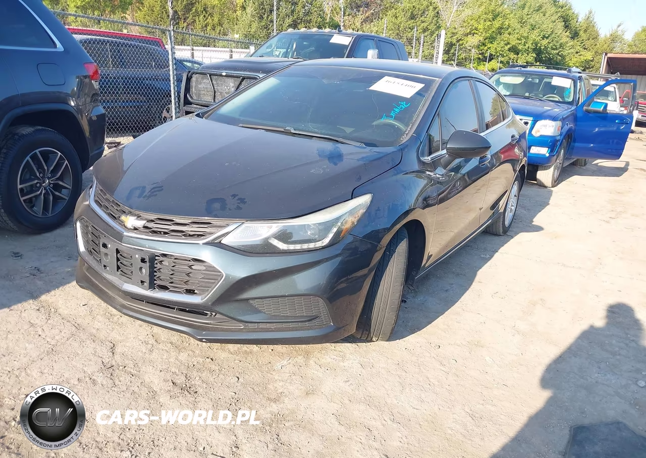 2018 Chevrolet Cruze Lt Auto VIN:1G1BE5SM2J7158400 - 2