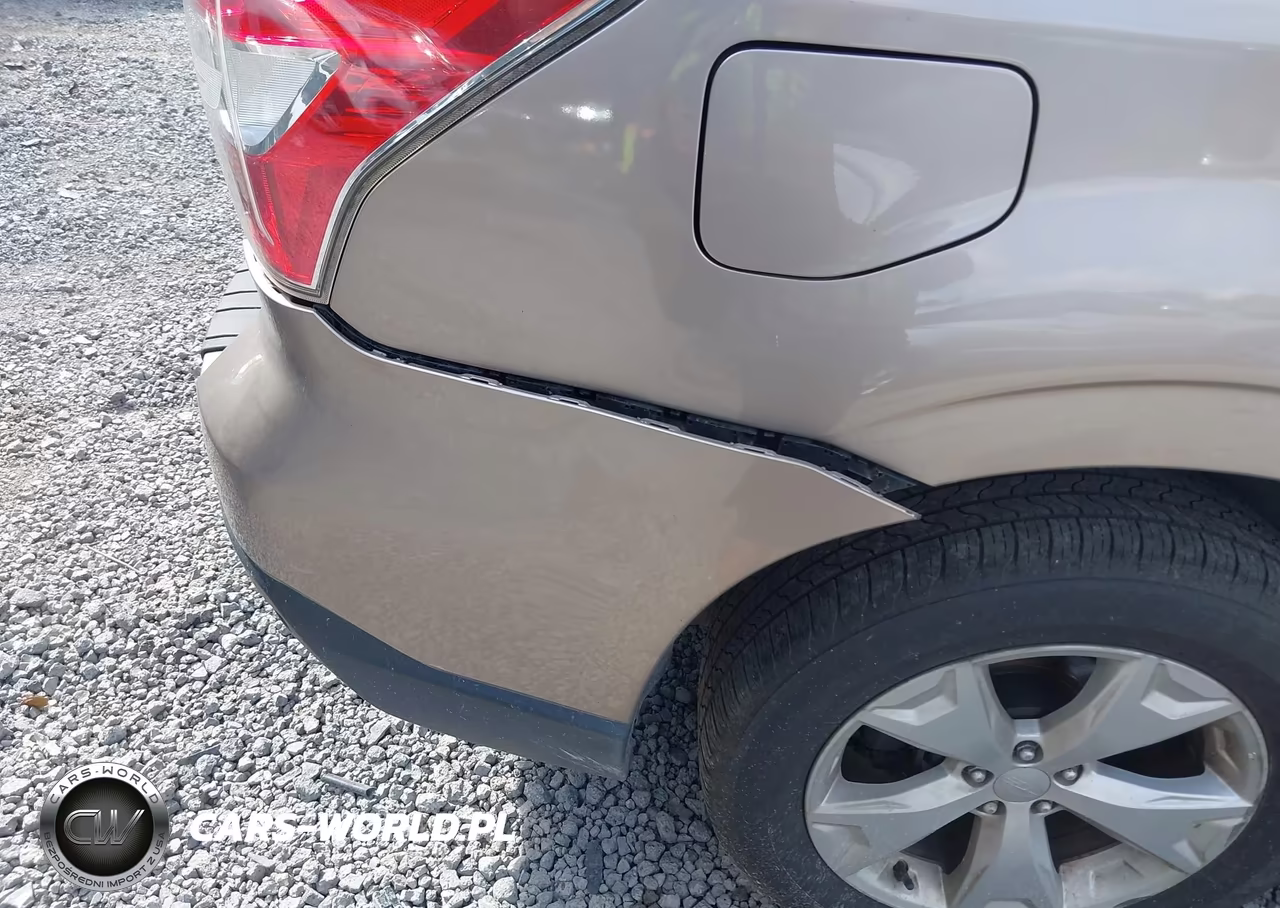 2015 Subaru Forester 2.5I Premium VIN:JF2SJADC5FH590210 - 6