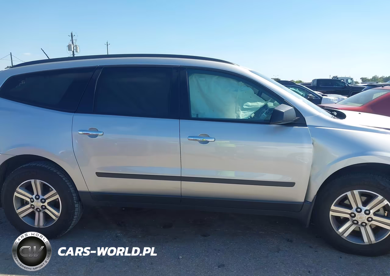 2017 Chevrolet Traverse Ls VIN:1GNKRFKD7HJ267960 - 12