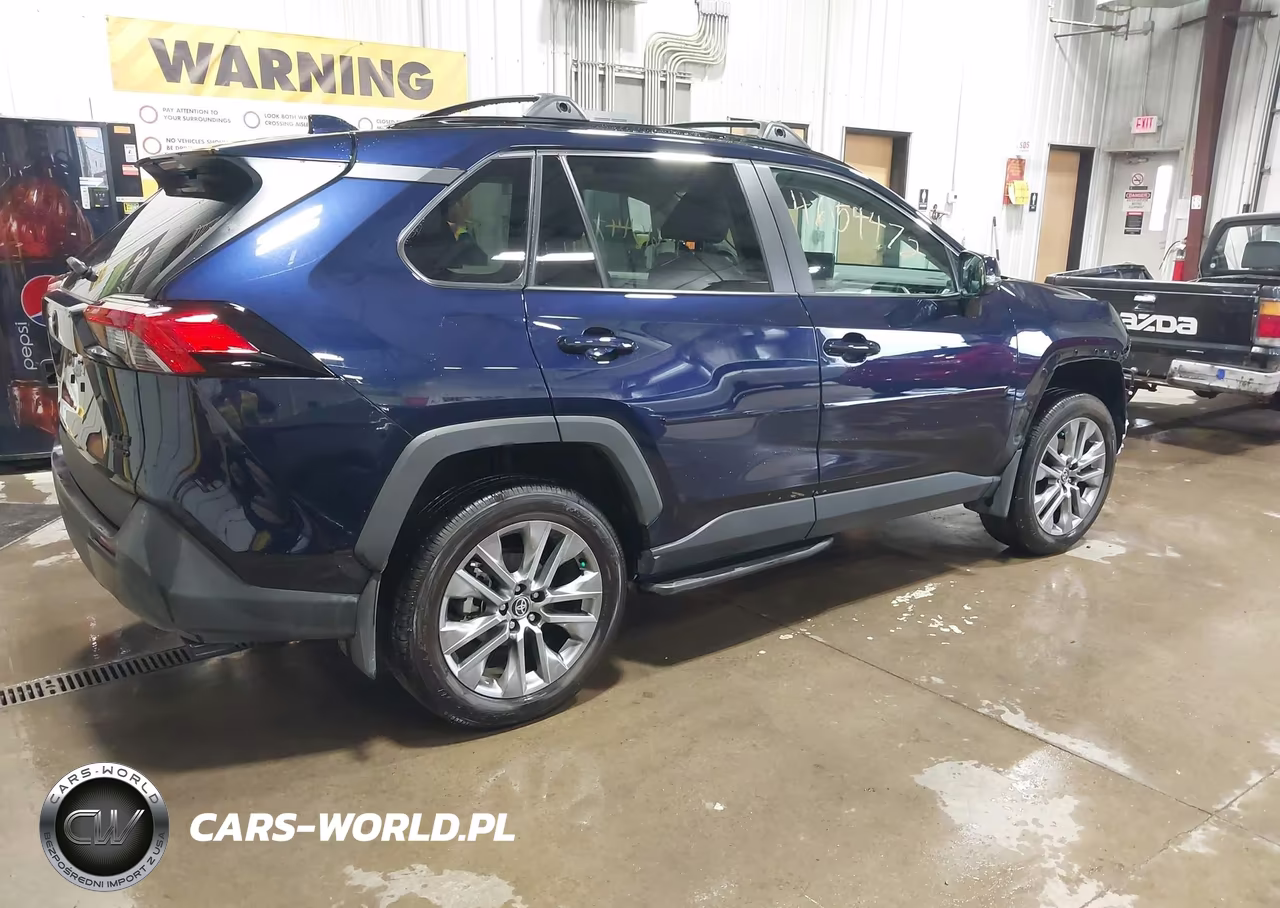 2025 Toyota Rav4 Xle Premium VIN:2T3A1RFV9SW528045 - 4
