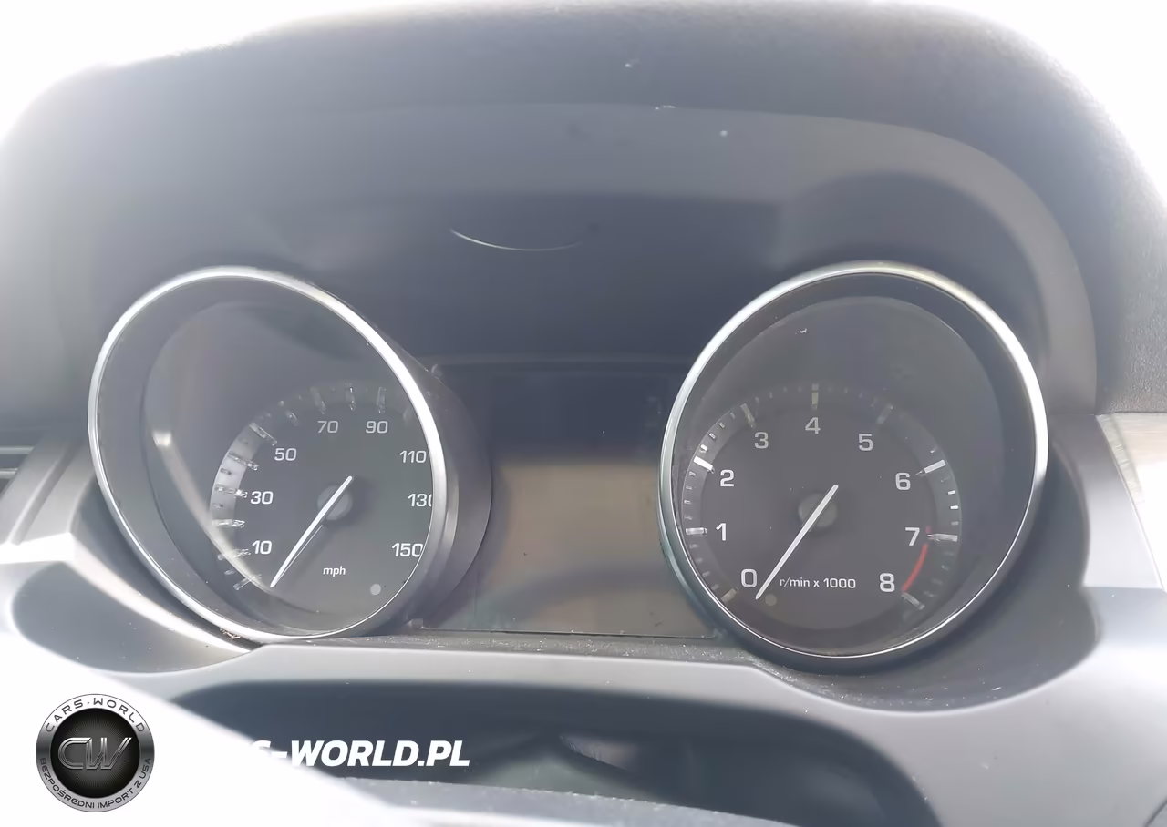 2013 Land Rover Range Rover Evoque Pure Plus VIN:SALVR1BG9DH742523 - 7