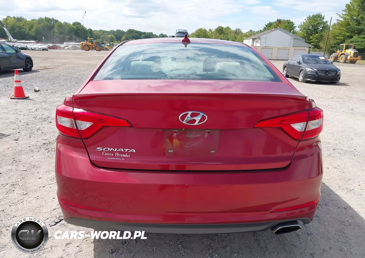 2015 Hyundai Sonata Se VIN:5NPE24AF4FH025473 - 16