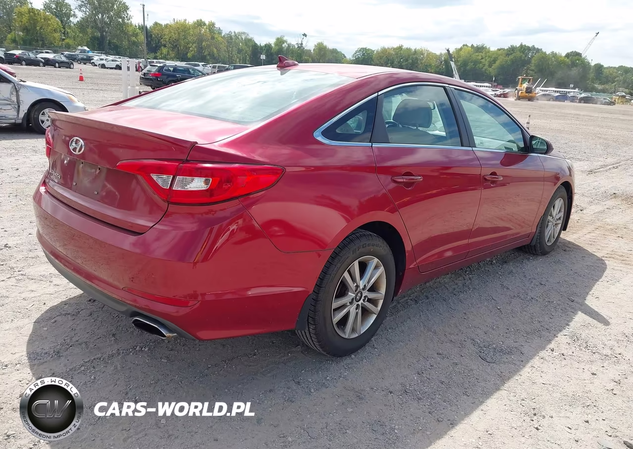 2015 Hyundai Sonata Se VIN:5NPE24AF4FH025473 - 4