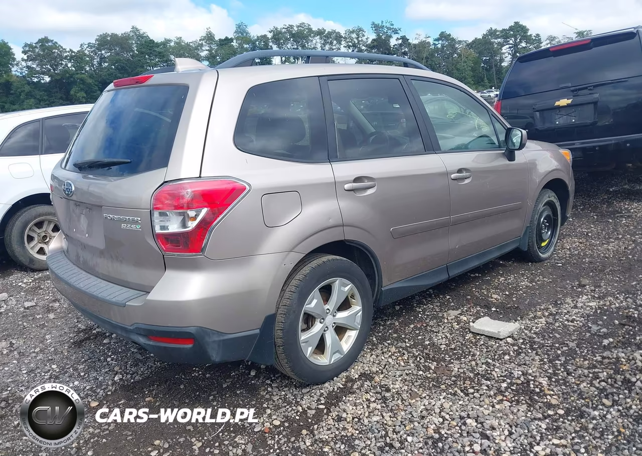 2016 Subaru Forester 2.5I Premium VIN:JF2SJADC4GH460517 - 4