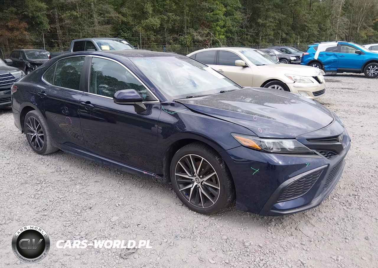 2021 Toyota Camry Se – zdjęcie 1 z 16