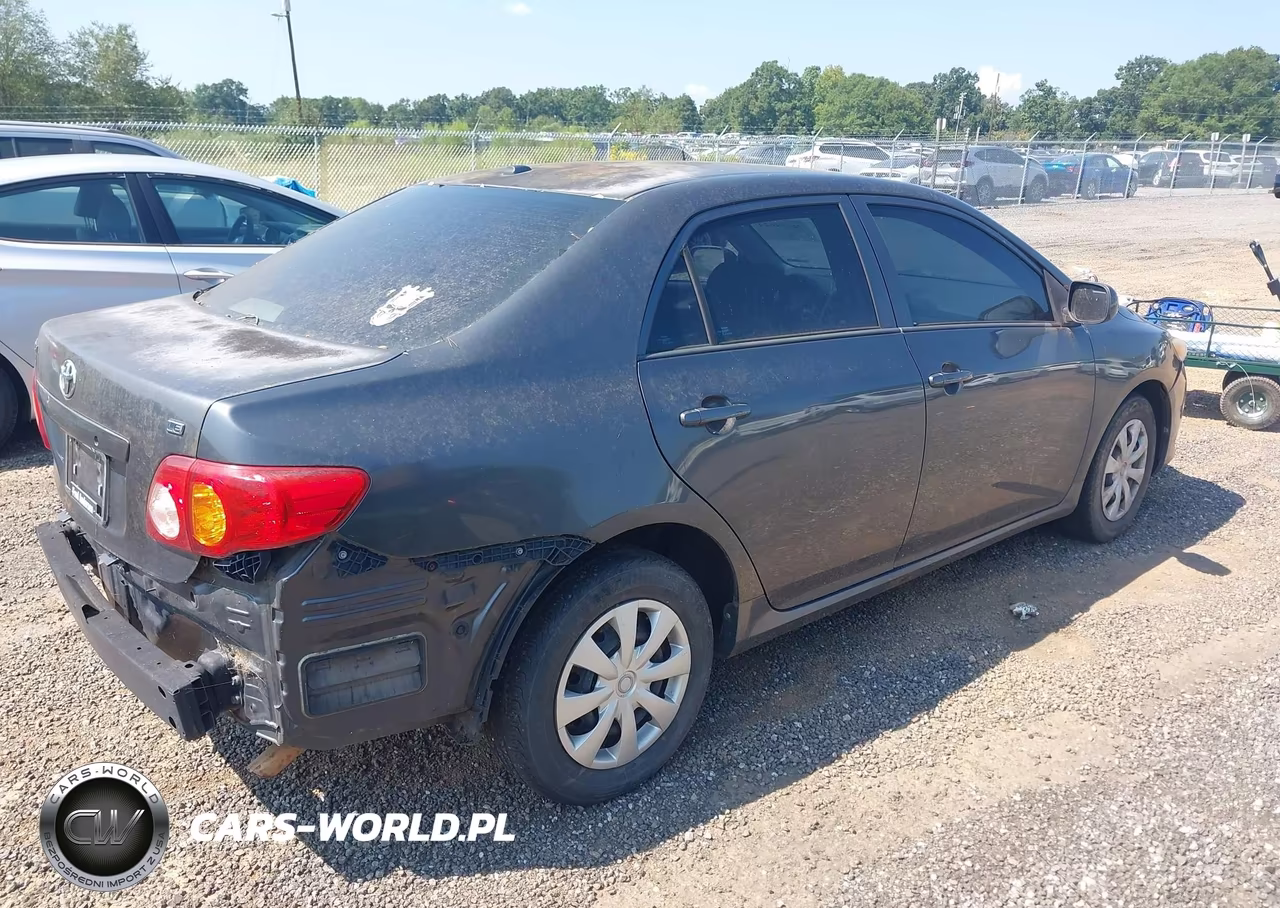2010 Toyota Corolla Le VIN:1NXBU4EE2AZ353807 - 4