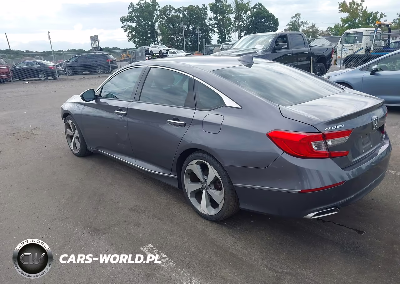 2020 Honda Accord Touring VIN:1HGCV2F9XLA011913 - 3
