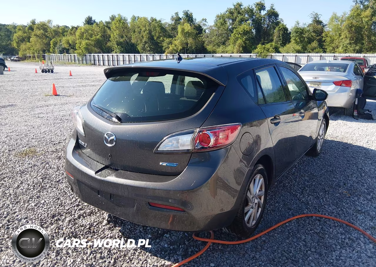 2012 Mazda Mazda3 I Touring VIN:JM1BL1L76C1656393 - 4