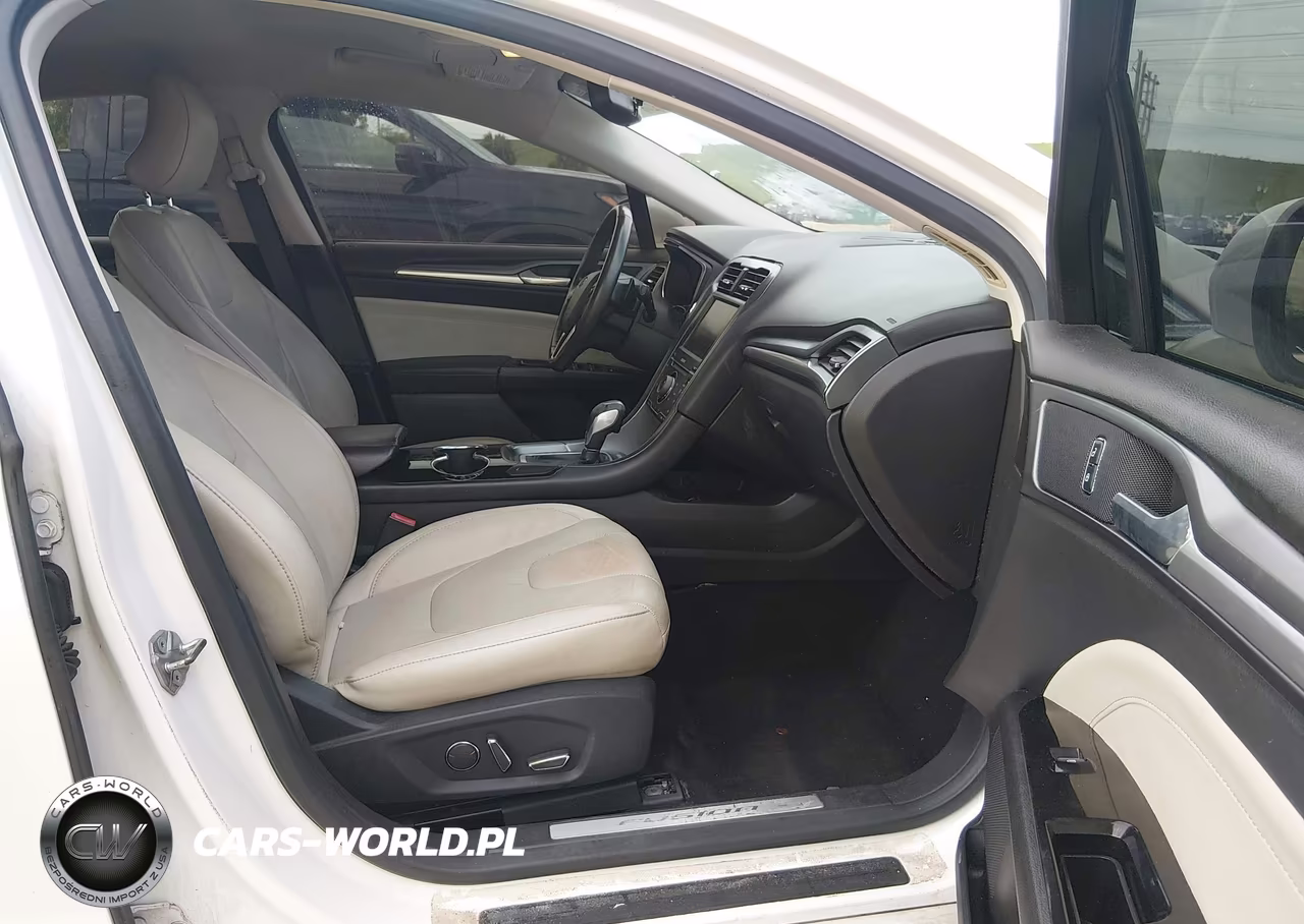 2015 Ford Fusion Titanium VIN:3FA6P0K91FR239489 - 5