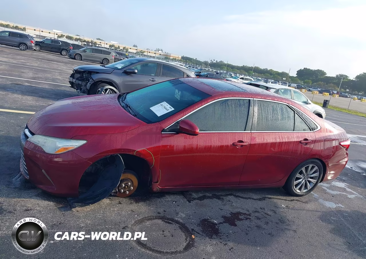 2017 Toyota Camry Xle VIN:4T1BF1FKXHU697926 - 13