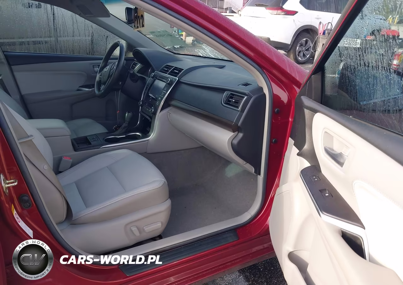 2017 Toyota Camry Xle VIN:4T1BF1FKXHU697926 - 5