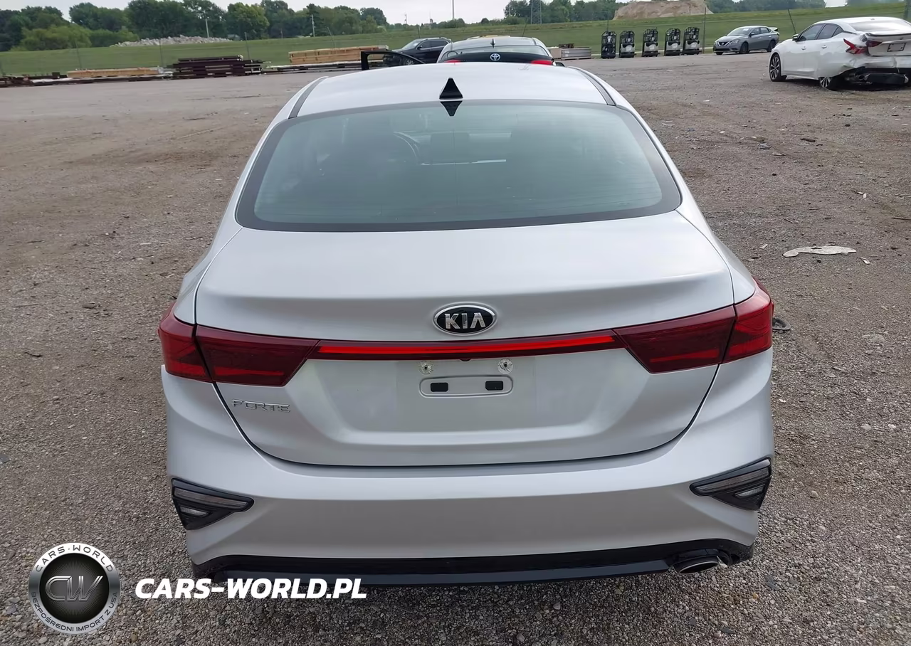 2020 Kia Forte Lxs VIN:3KPF24AD3LE163346 - 16
