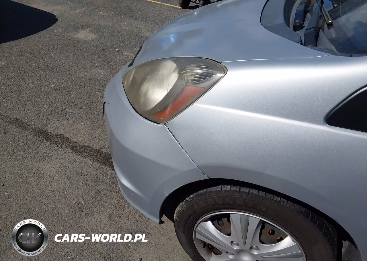 2013 Honda Fit VIN:JHMGE8H37DC037465 - 13