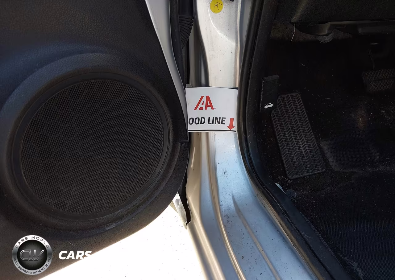 2013 Honda Fit VIN:JHMGE8H37DC037465 - 6