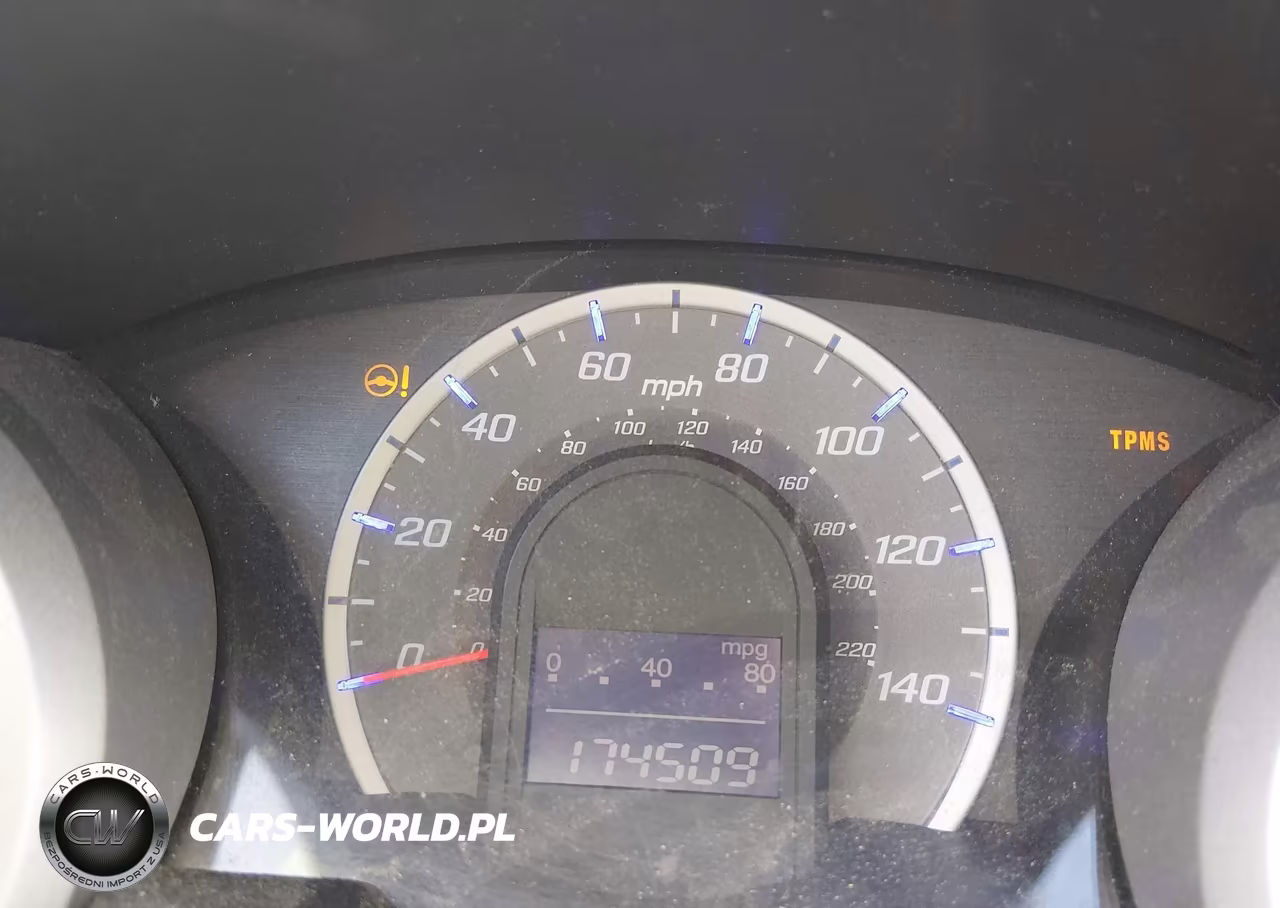 2013 Honda Fit VIN:JHMGE8H37DC037465 - 7